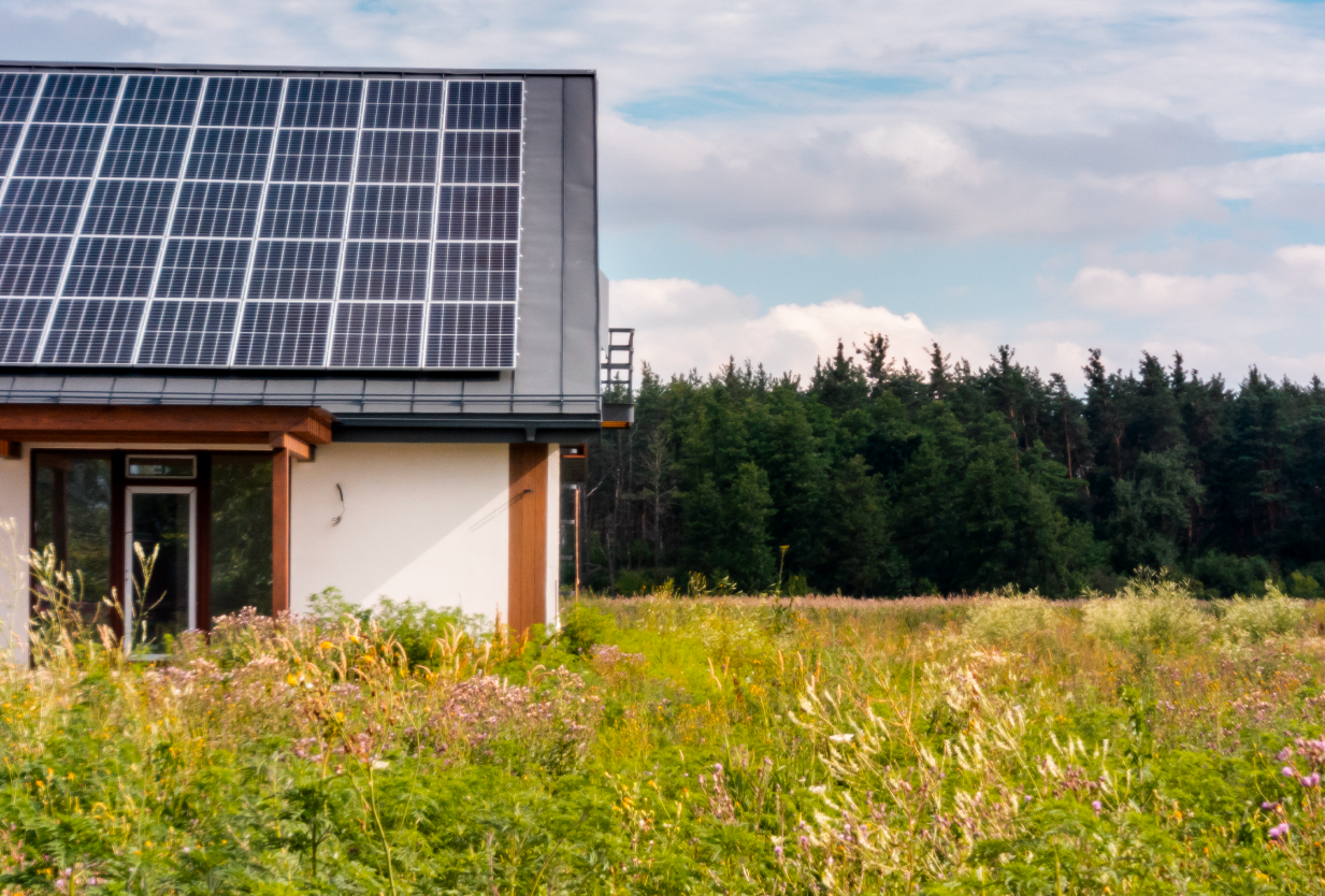 Living Off-Grid? Here's What to Know About Septic Supplies